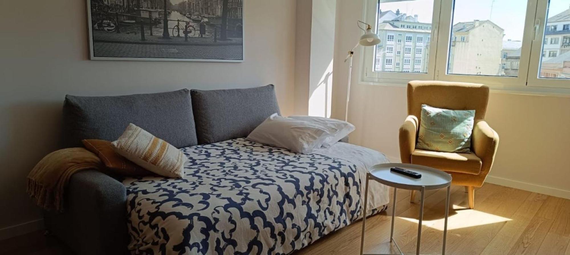 Adarve, Con Parking Y Vistas A La Muralla Lugo Exterior foto